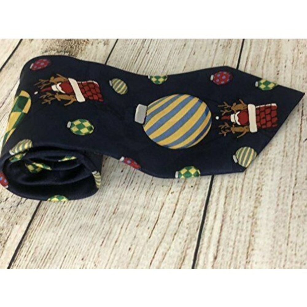 NWT American‎ Greetings 100% Silk Neck Tie Novelty NeckTie 2002 Santa Christmas